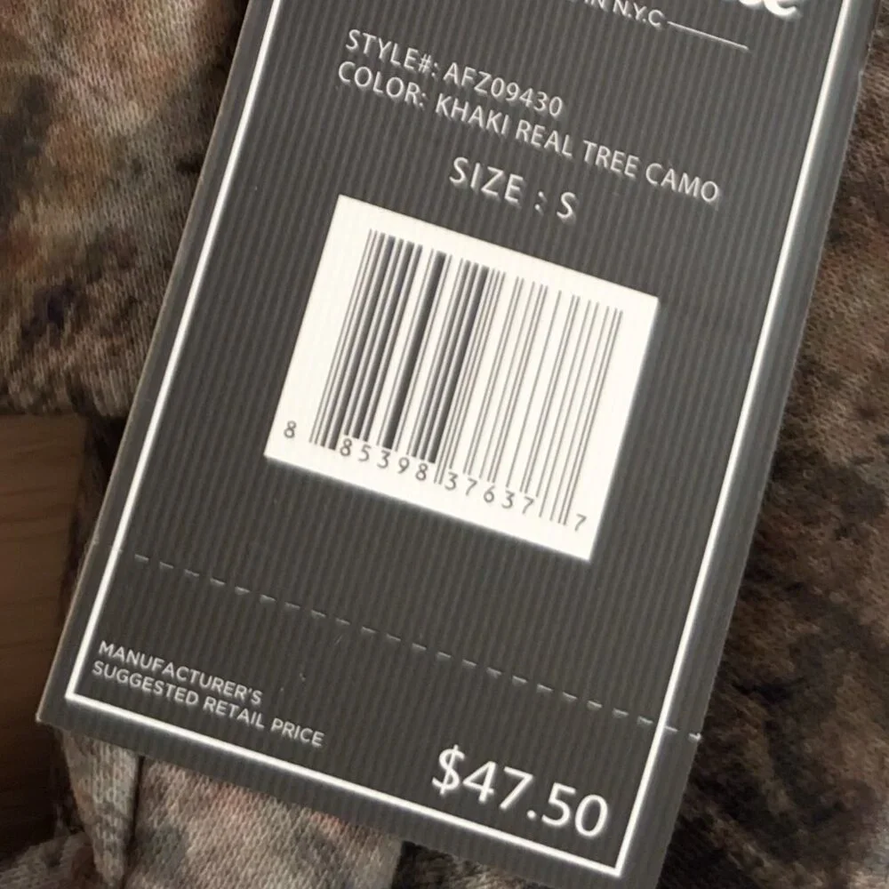 SMALL NWT Aeropostale Camo Set Hoodie Shorts Khaki Real Tree Pocket Aero